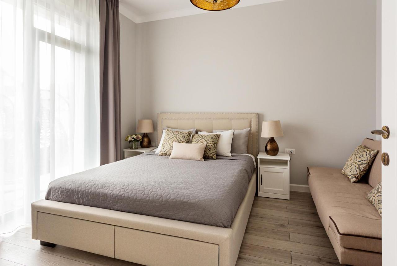 Lotus Inn Sînmartin Εξωτερικό φωτογραφία